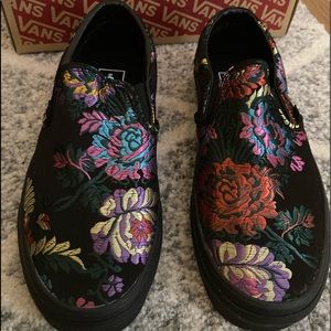 Vans slip on sneaker